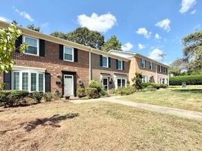 Building Photo - 5127 Lawndale Dr