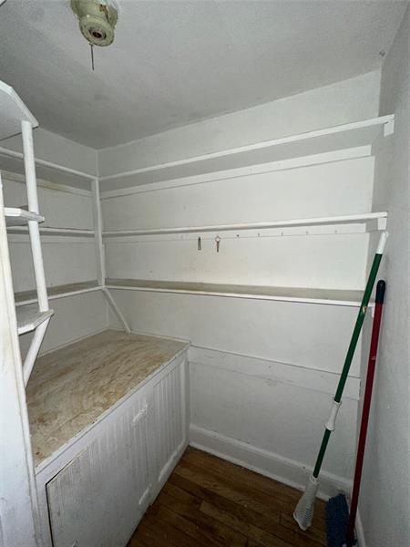 Building Photo - 616 37th St