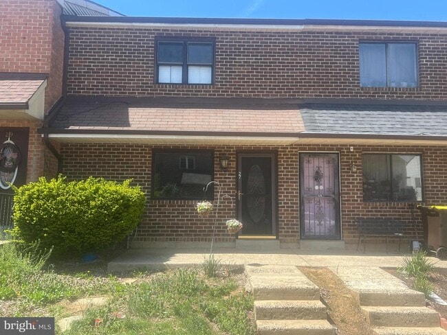 Primary Photo - 27 Markel Rd