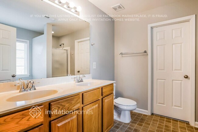 Building Photo - 219 Coalyard Dr