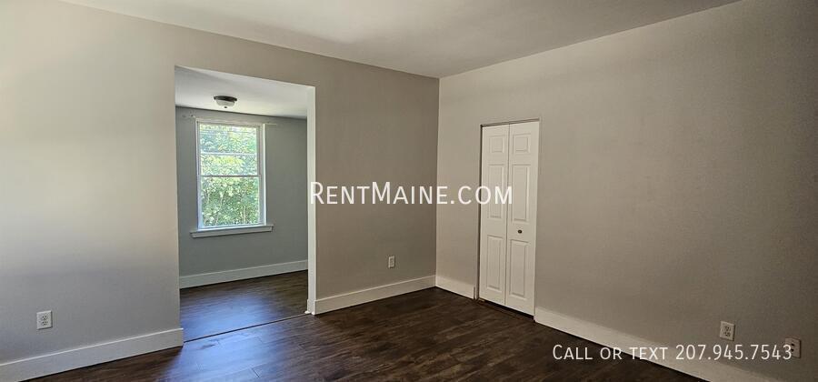 Building Photo - 206 Maine Ave