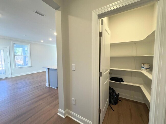 Building Photo - 245 Canyon Gap Wy