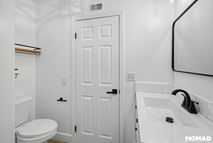 Building Photo - 22811 Malaga Way