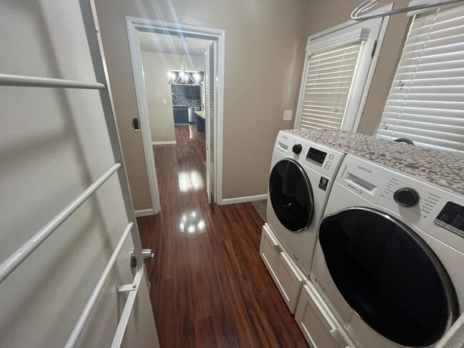 Building Photo - Cozy three bedroom home for rent