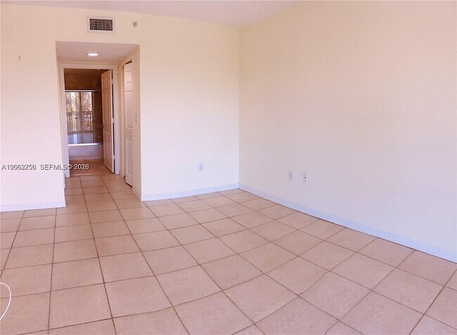 Building Photo - 201 Golden Isles Dr