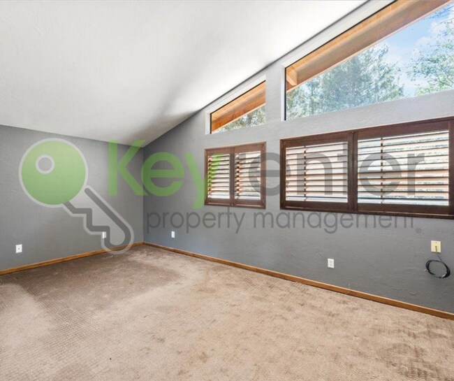 Building Photo - 5374 Porter Ranch Rd