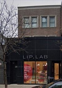 Building Photo - 215 N Green St