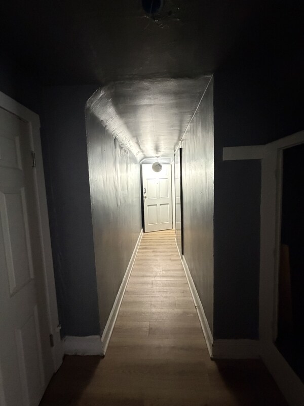 Building Photo - 1137 E 66th St