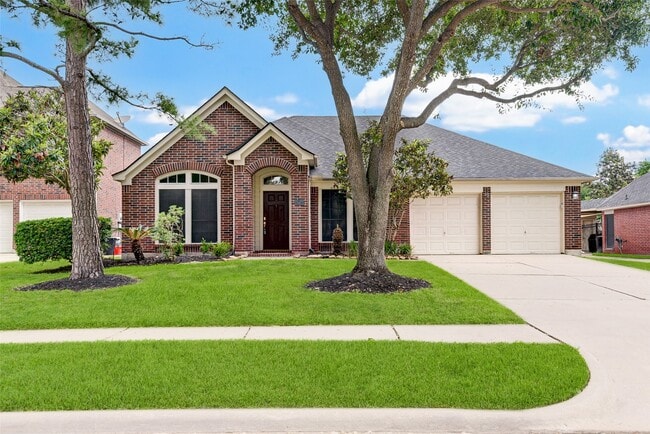Primary Photo - 16206 Waiting Spring Cir