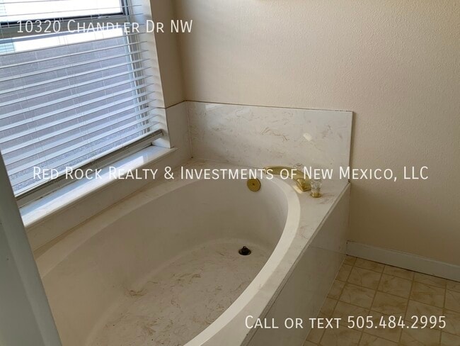 Building Photo - 10320 Chandler Dr NW