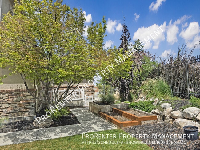 Building Photo - 843 Eaglepointe Dr