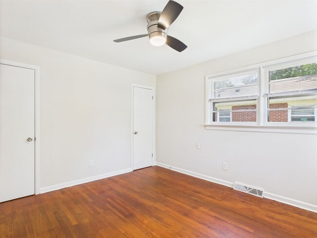 Building Photo - 5601 Campbell Ave