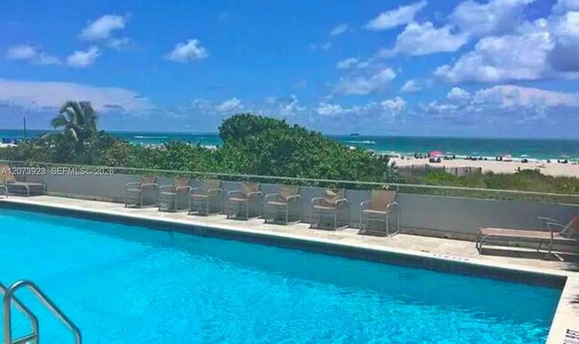 Building Photo - 465 Ocean Dr