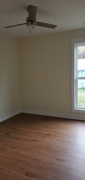 Building Photo - 117 Second St