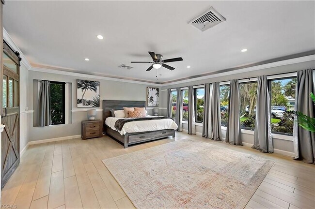 Building Photo - 404 Marathon Ct