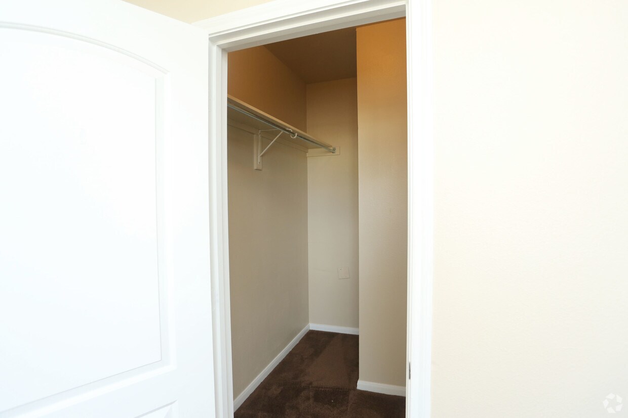 Stonehollow Apartments Lubbock Tx Apartment Finder