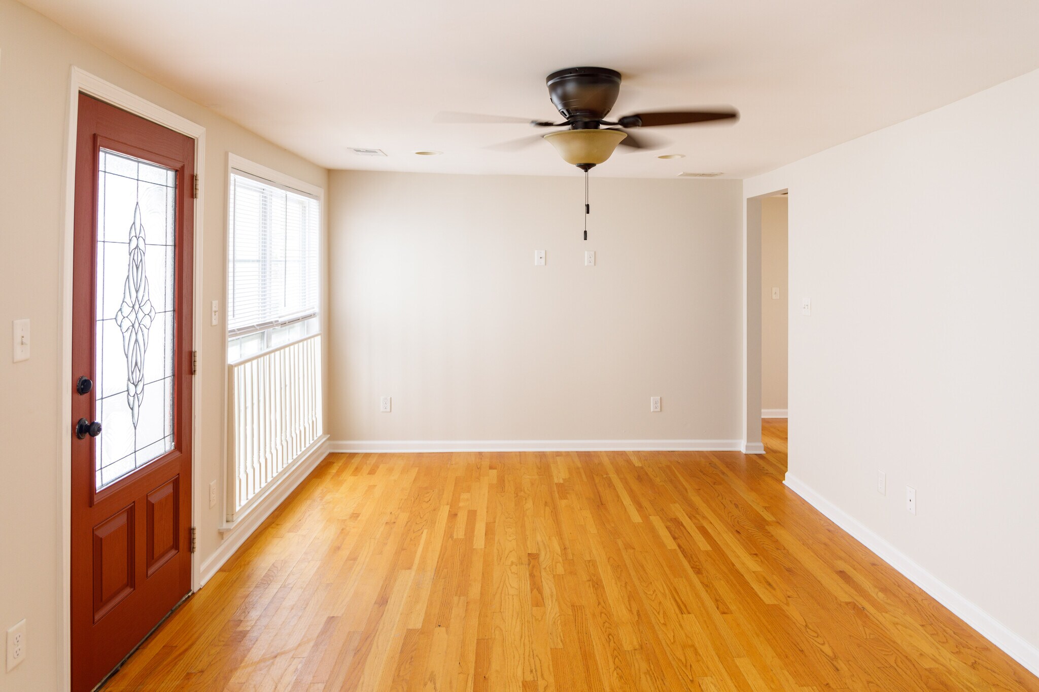 Building Photo - 116 America St