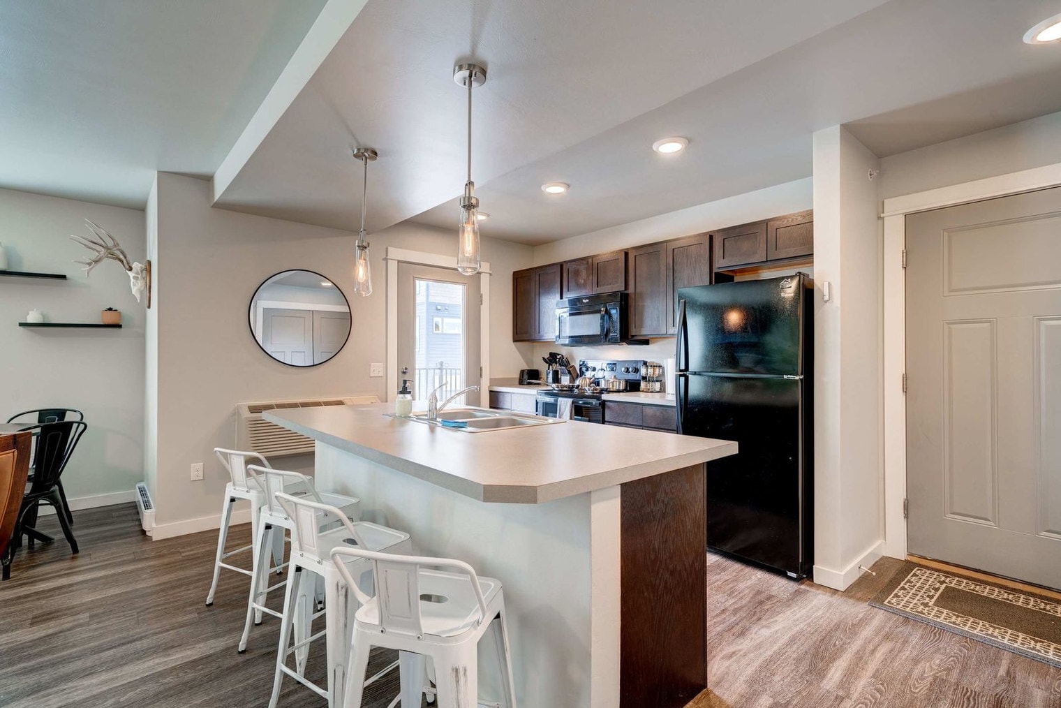 Building Photo - 360 Enterprise Blvd