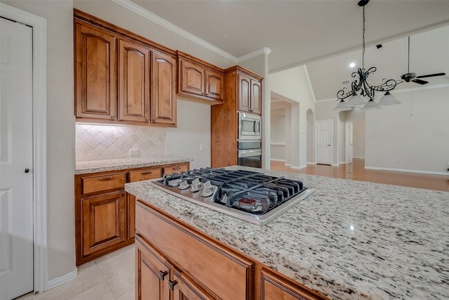 Building Photo - 7206 Spring Meadow Ln