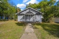 Building Photo - 509 E Heron St
