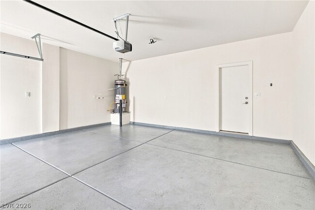 Building Photo - 4060 E Welter Ave