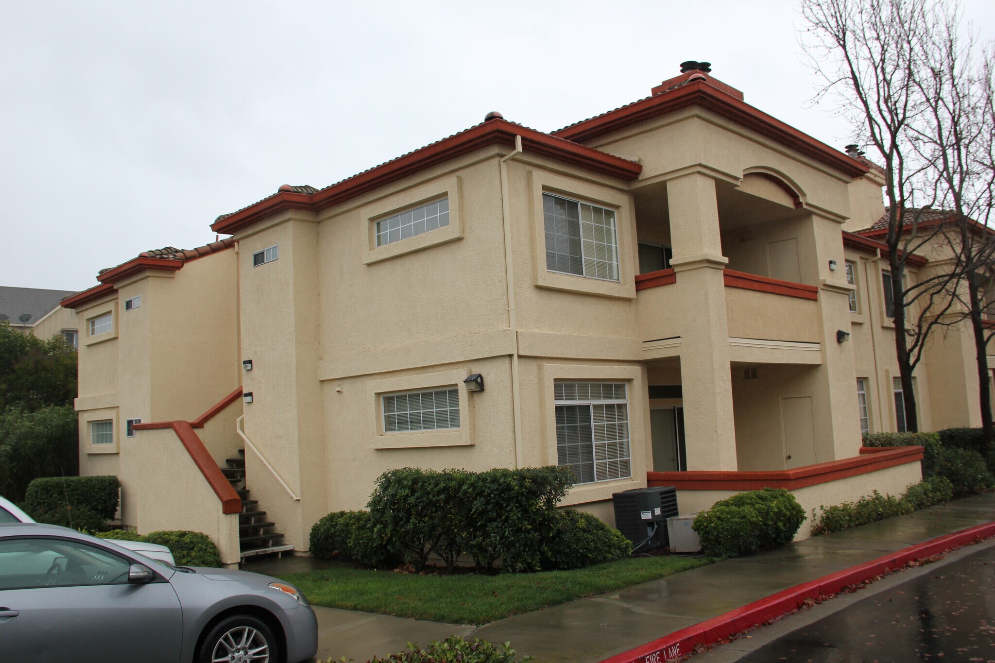 Building Photo - 6979 Dublin Meadows St