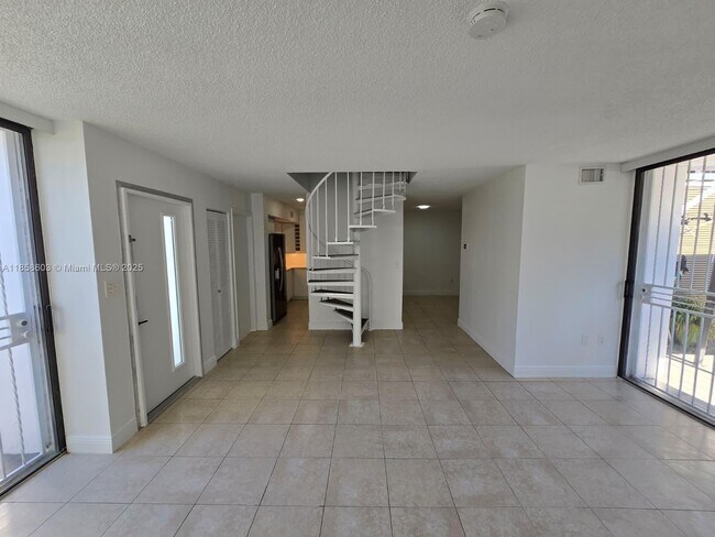 Building Photo - 12352 SW 18th Terrace