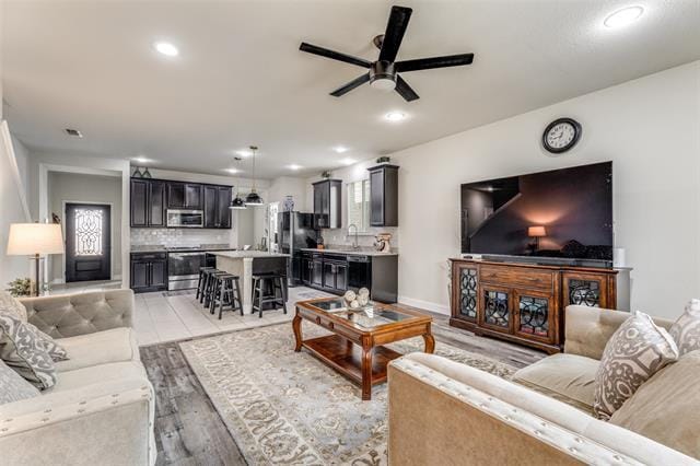 Building Photo - 2205 Simmental Rd