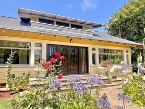 Building Photo - Meticulously Restored 1920s Craftsman on a Private, Hedged Lot | Pet Friendly!