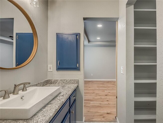 Building Photo - 13156 Marsh Ln