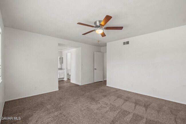 Building Photo - 1253 Morven St
