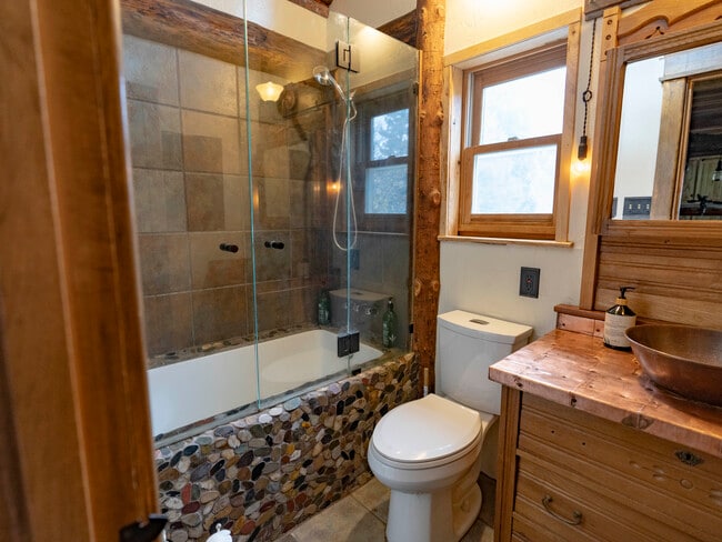 Building Photo - 32794 Scola Ln