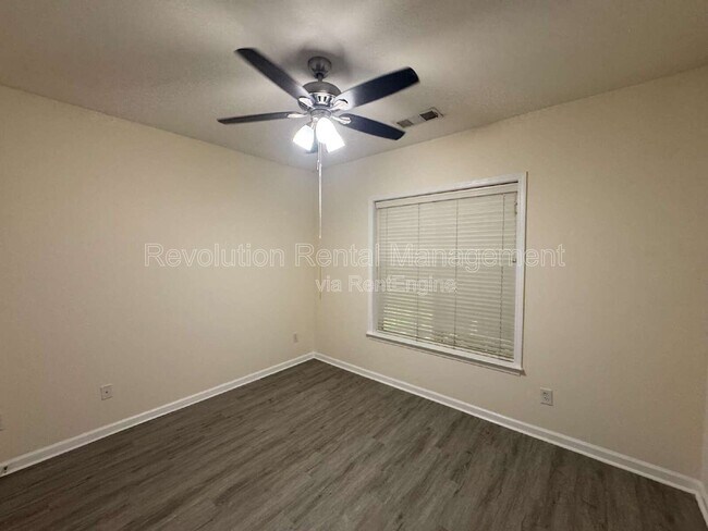 Building Photo - 1007 Whittington Way