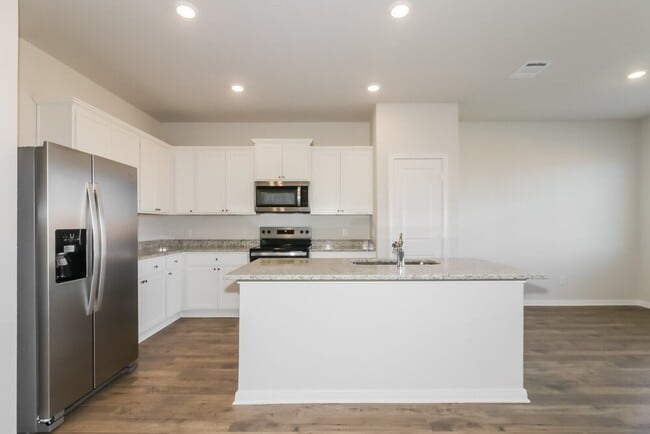 Building Photo - 7534 Tipton Meadow Way