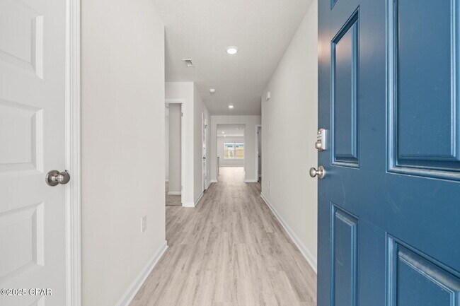 Building Photo - 4466 Riparian Ln