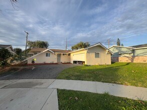 Building Photo - 11645 Goldendale Dr