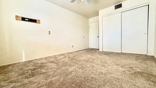 Building Photo - 6116 Antelope Villas Cir