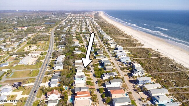 Building Photo - 5455 Pelican Way