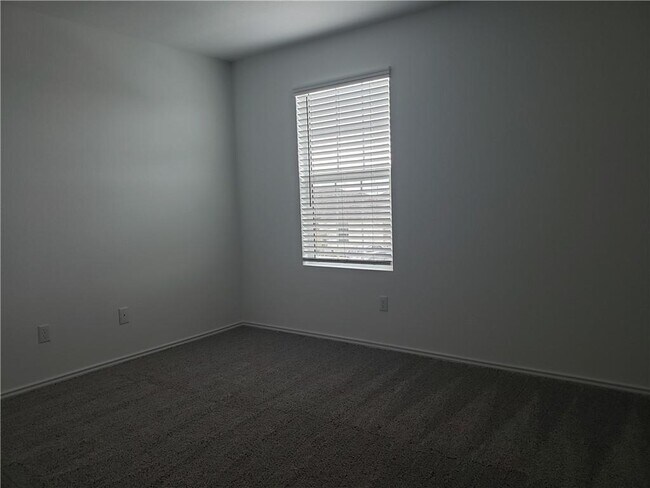 Building Photo - 125 Wolseley Dr