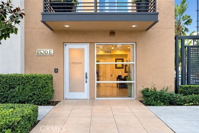 Building Photo - 1520 W Artesia Square