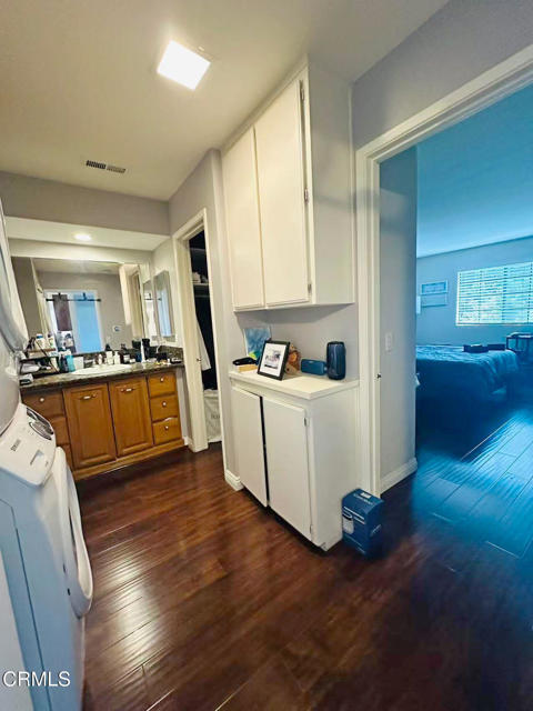 Building Photo - 1181 Packers Cir