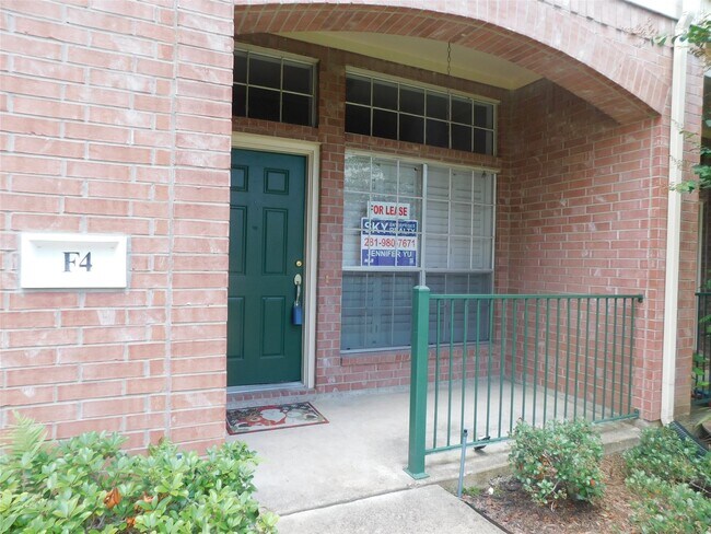 Building Photo - 2710 Grants Lake Blvd