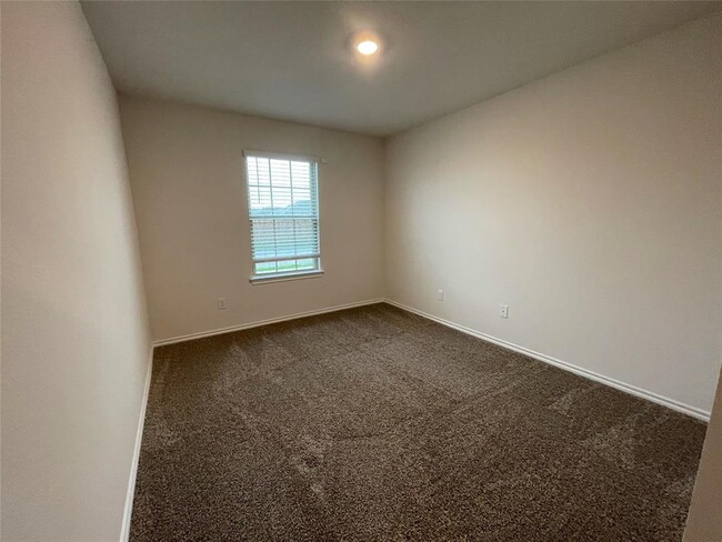 Building Photo - 705 Farmstead Wy
