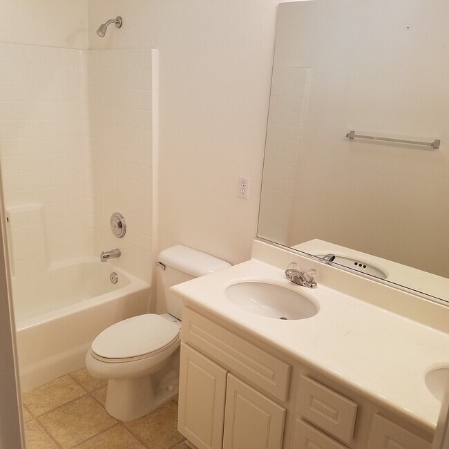 Building Photo - MOVE-IN SPECIAL!! Welcome to Your New Home...