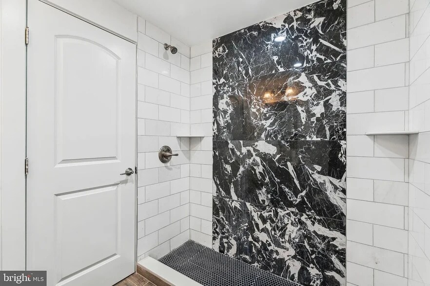 Building Photo - 2146 N Van Pelt St