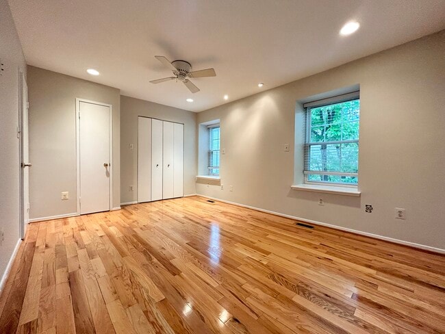 Building Photo - 10378 Bridgetown Pl