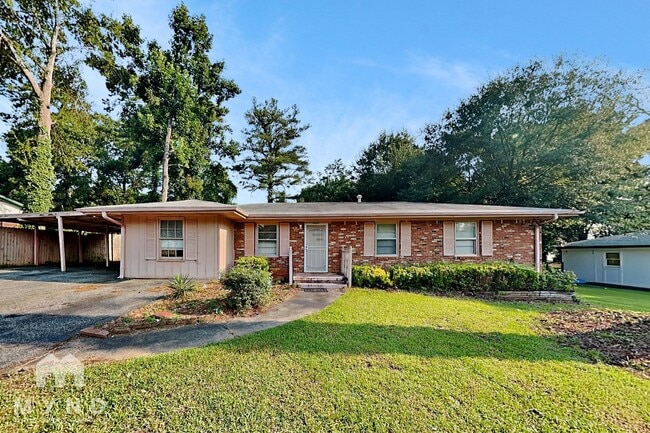 Building Photo - 5860 Ronnie Dr