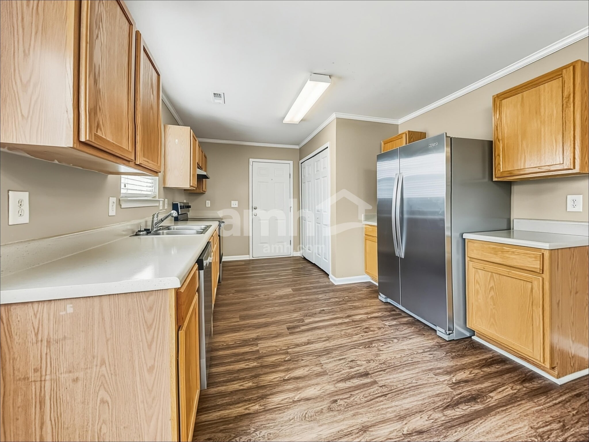 Building Photo - 205 N Fuquay Springs Ave