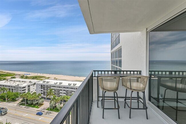 Building Photo - 525 N Ocean Blvd