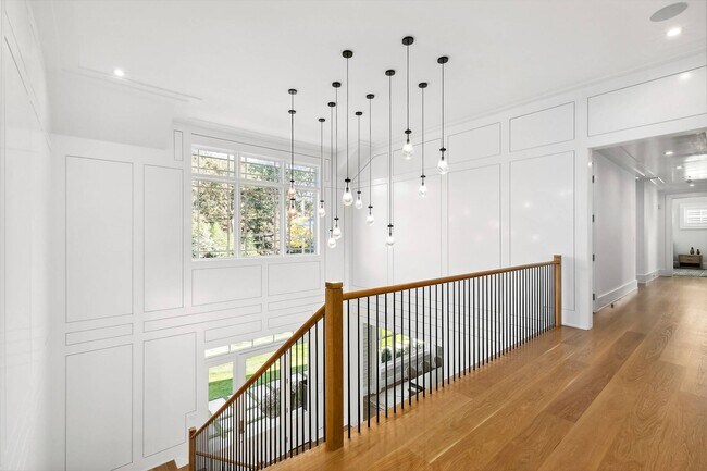 Building Photo - 173 Ferry Rd